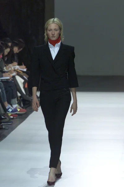 Look 2